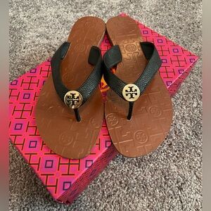 TORY BURCH THORA SANDALS IN BLACK SIZE 9.5 **SOLD**